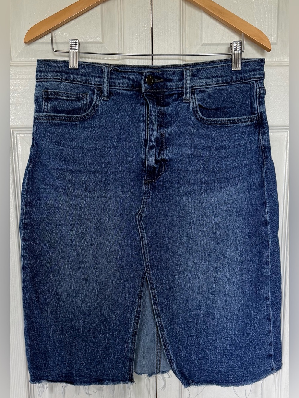 Joe’s Jeans High Rise Violet Denim Pencil Skirt Raw Hem Blue Size 31